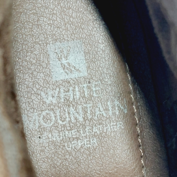 White Mountain Havana Taupe Tan Suede Leather Side Fringe Ankle Boots E990 - Picture 8 of 12